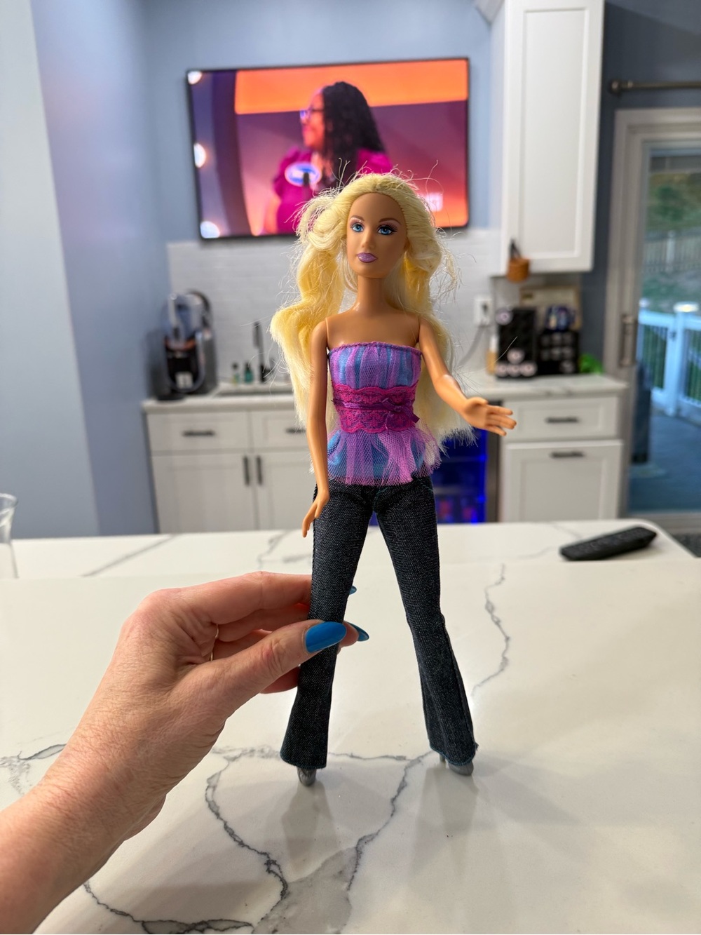 Barbie Totally Hair - Wave It  1999 with twist tool ,comb, barrette,& sunglasses
